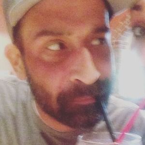 Meet your Posher, Jonathan